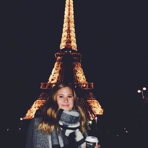 Meet your Posher, Courtney